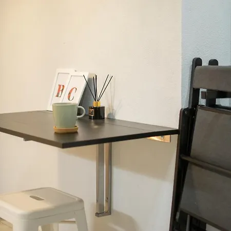 Apartment Discover_1 Modern Retreat At The Heart Of The *